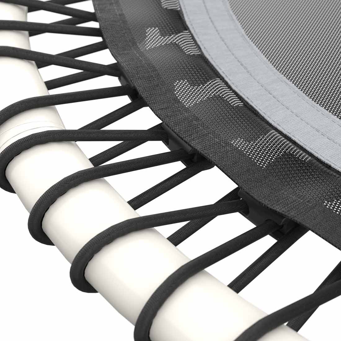 Gros plan du trampoline rond ACON FIT 1,12m avec ressorts Bungee.