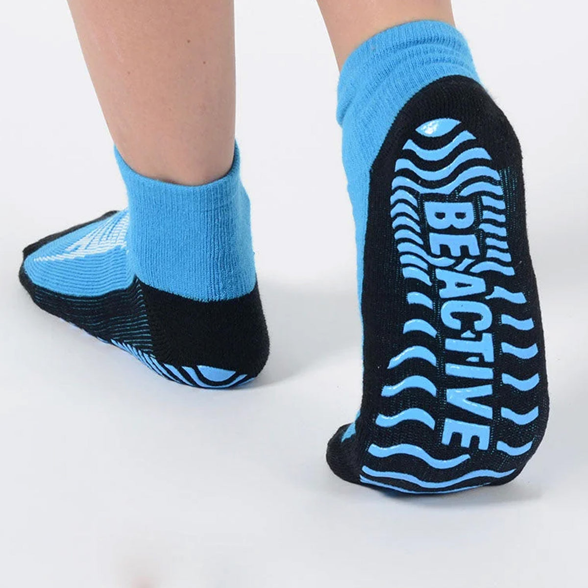 Chaussettes pour trampoline ACON vues de dos.
