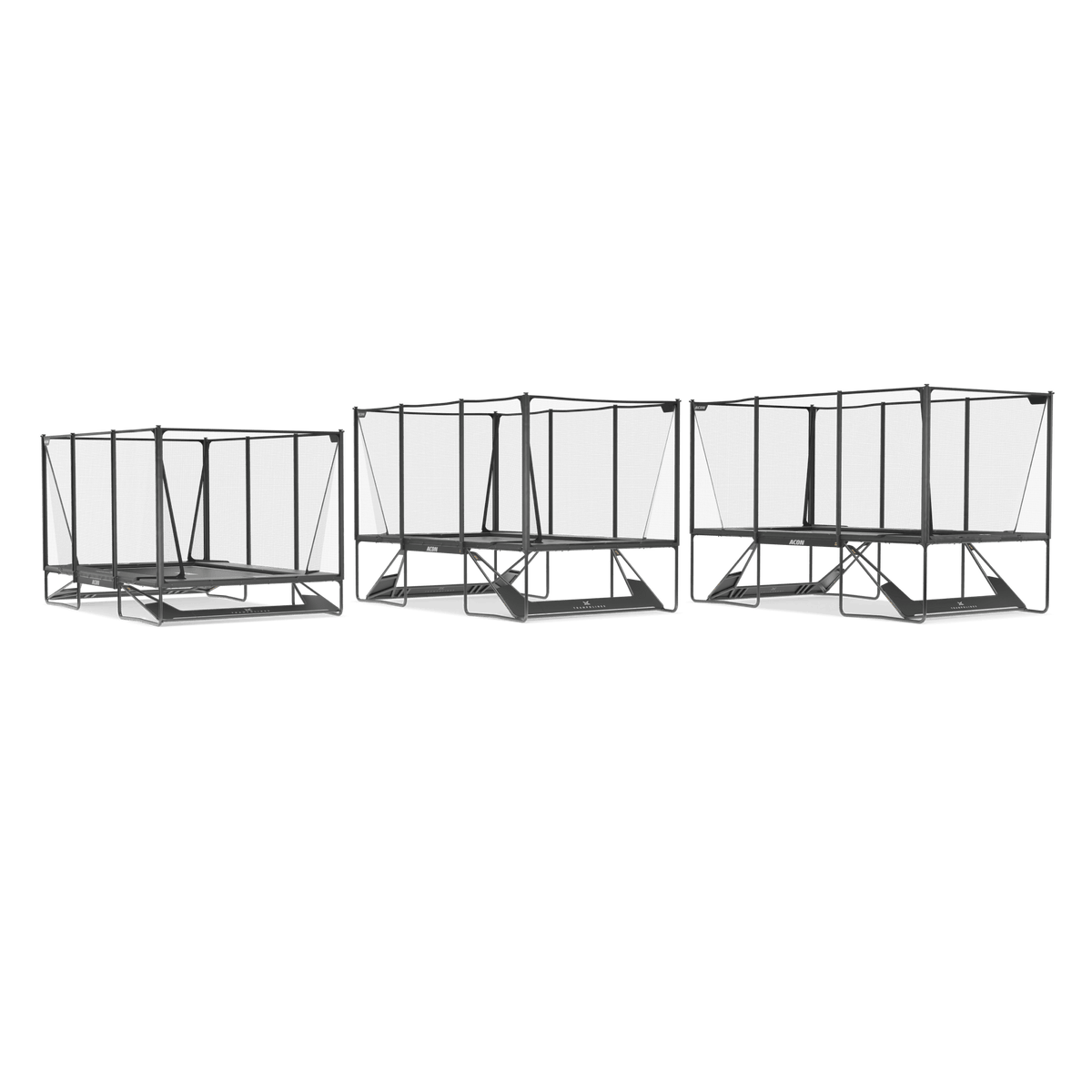 Trois trampolines Acon X installés à des hauteurs différentes avec le Kit de hauteur personnalisée.