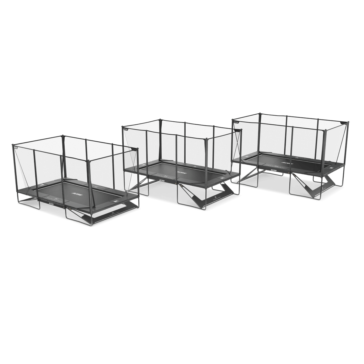 Trois trampolines Acon X installés à différentes hauteurs avec le Kit de hauteur personnalisée, vus d'en haut.